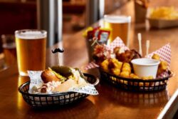 Cesta ovalada negra - Pack 12 Uds