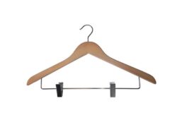 Percha 45 cm x 1,3 cm con pinzas color barniz-100u/caja